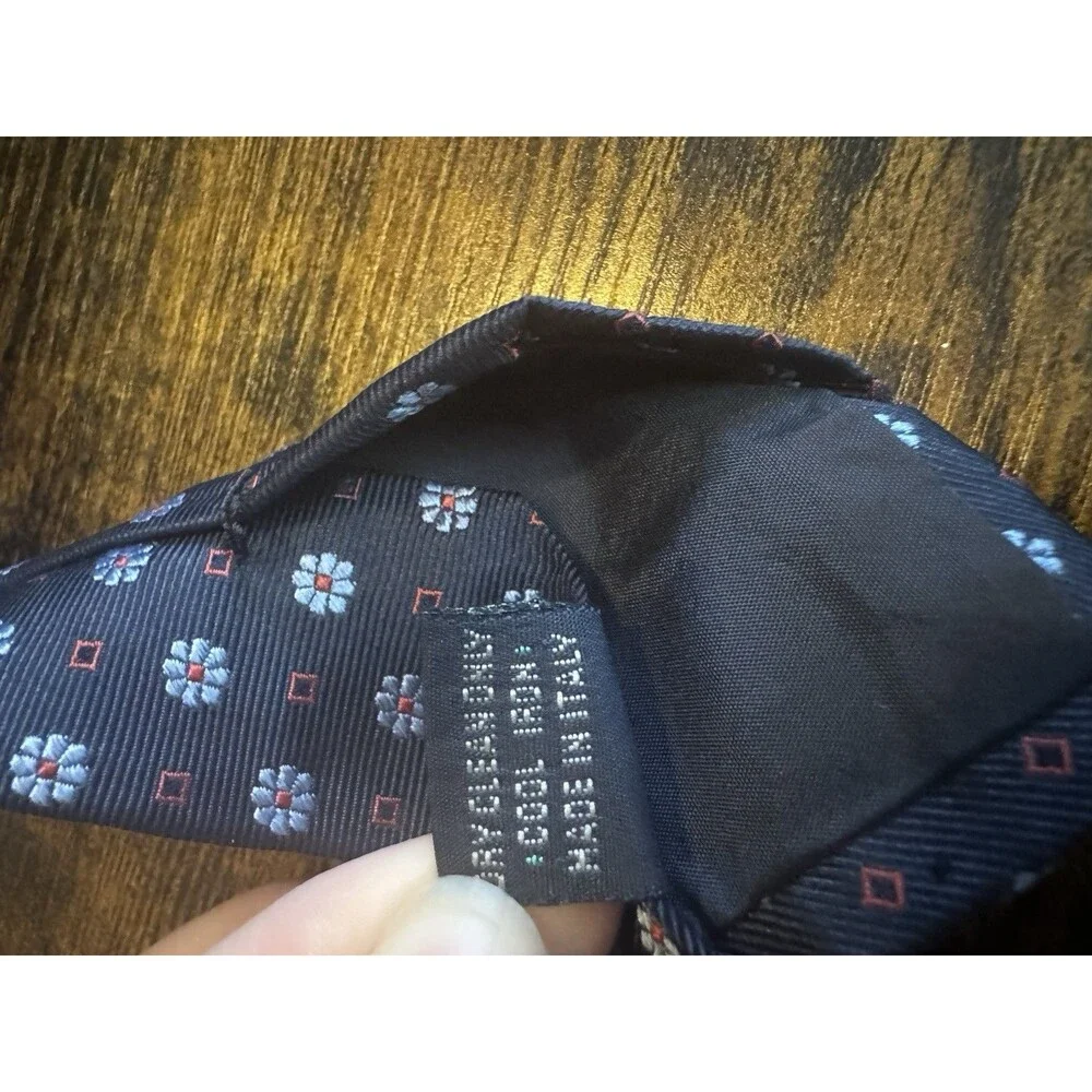 Burberry London Mens Silk Tie Navy Blue Red Floral Medallion Geometric Italy